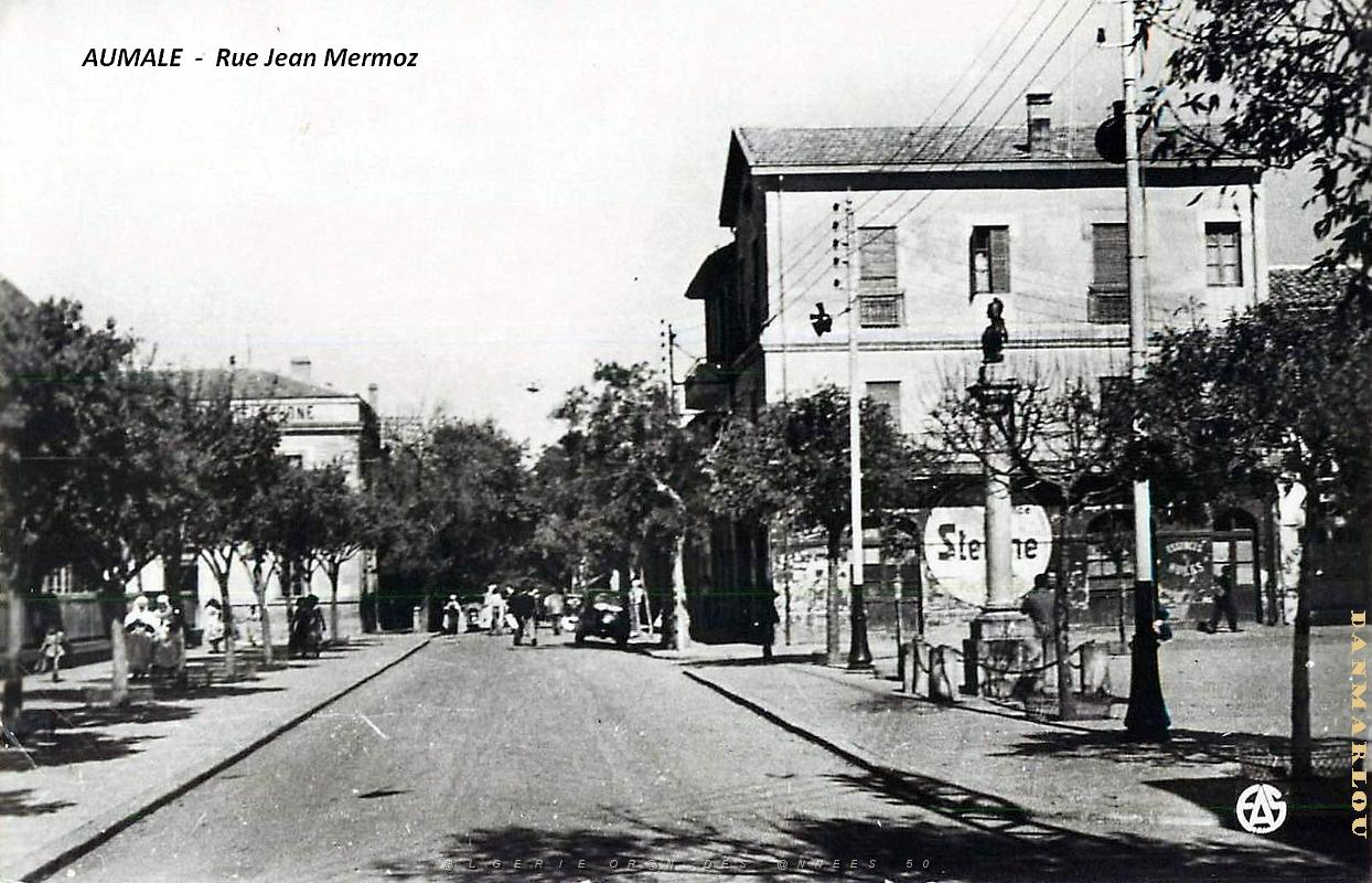 Aumale - Rue Jean Mermoz.jpg